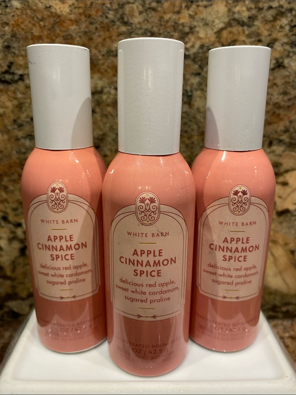 3) “APPLE CINNAMON SPICE” Concentrated Room Spray ea: 1.5 oz / 42.5 g, B&BW, NWT